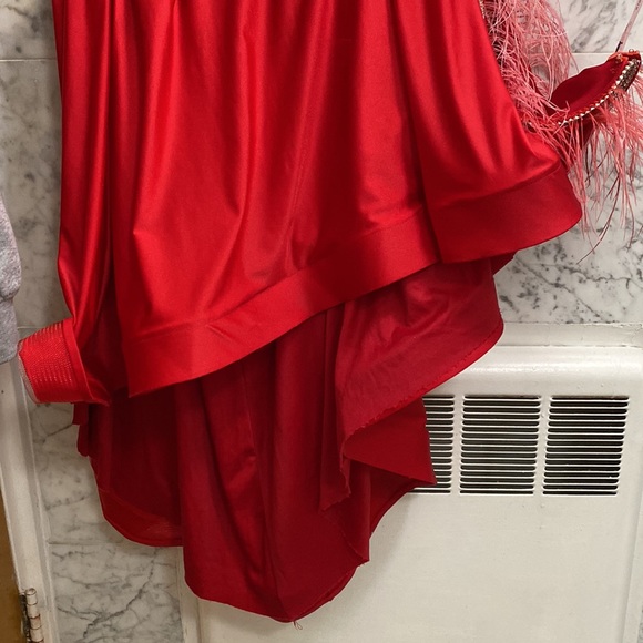 🎈HP🎈 Jessica Angel 794 Feathered One Shoulder Fitted Dress With Slit - Picture 14 of 15